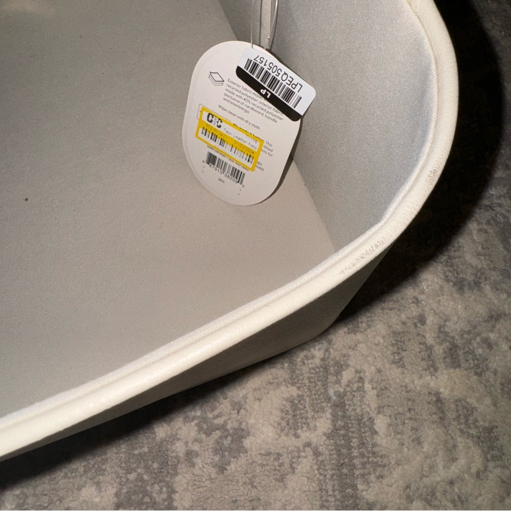 NEW Threshold Storage Bin - Picture 4 of 5